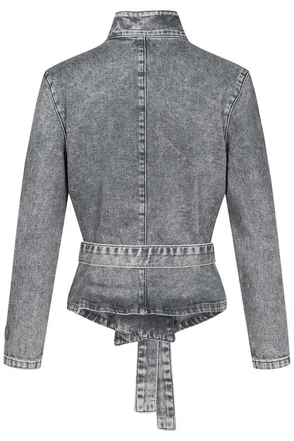 Polished Jacket with an Effortless Classic Look