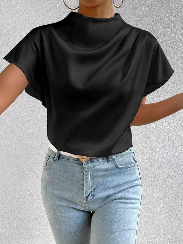Classic Vintage Blouse with a Flattering Fit