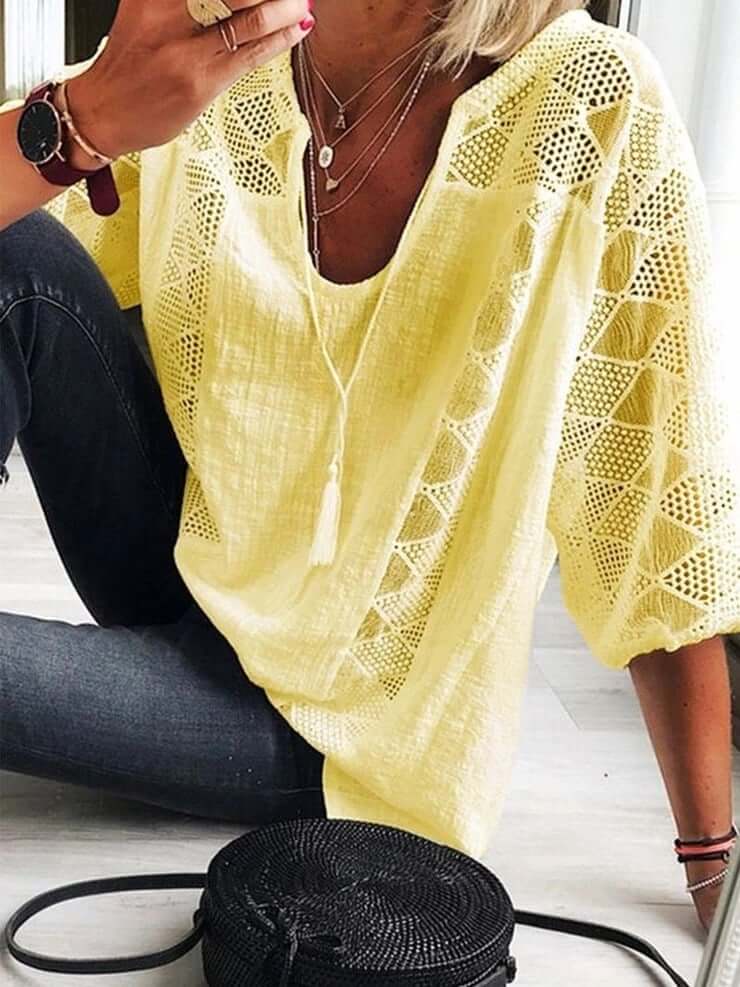 Well Tailored Blouse with a Graceful Silhouette