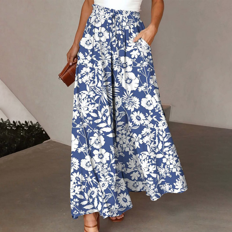 Elegantly Styled Trousers for Everyday Wear