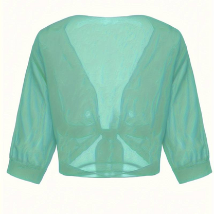 Effortlessly Elegant Blouse with a Timeless Design