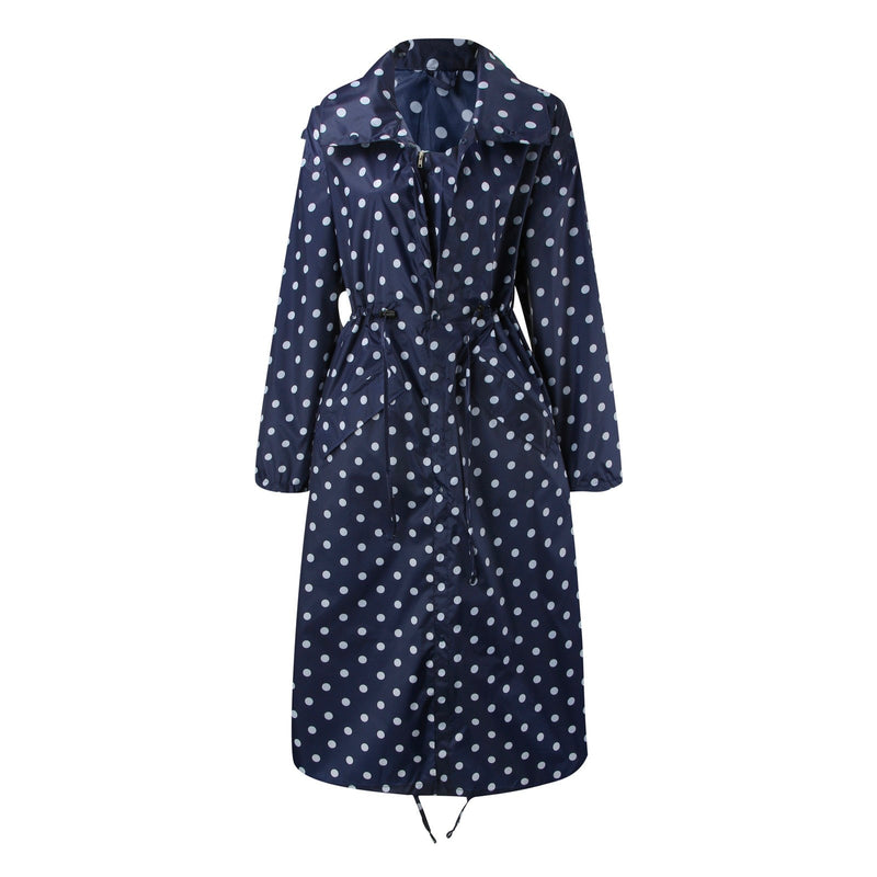 Klassisesti suunniteltu Takki