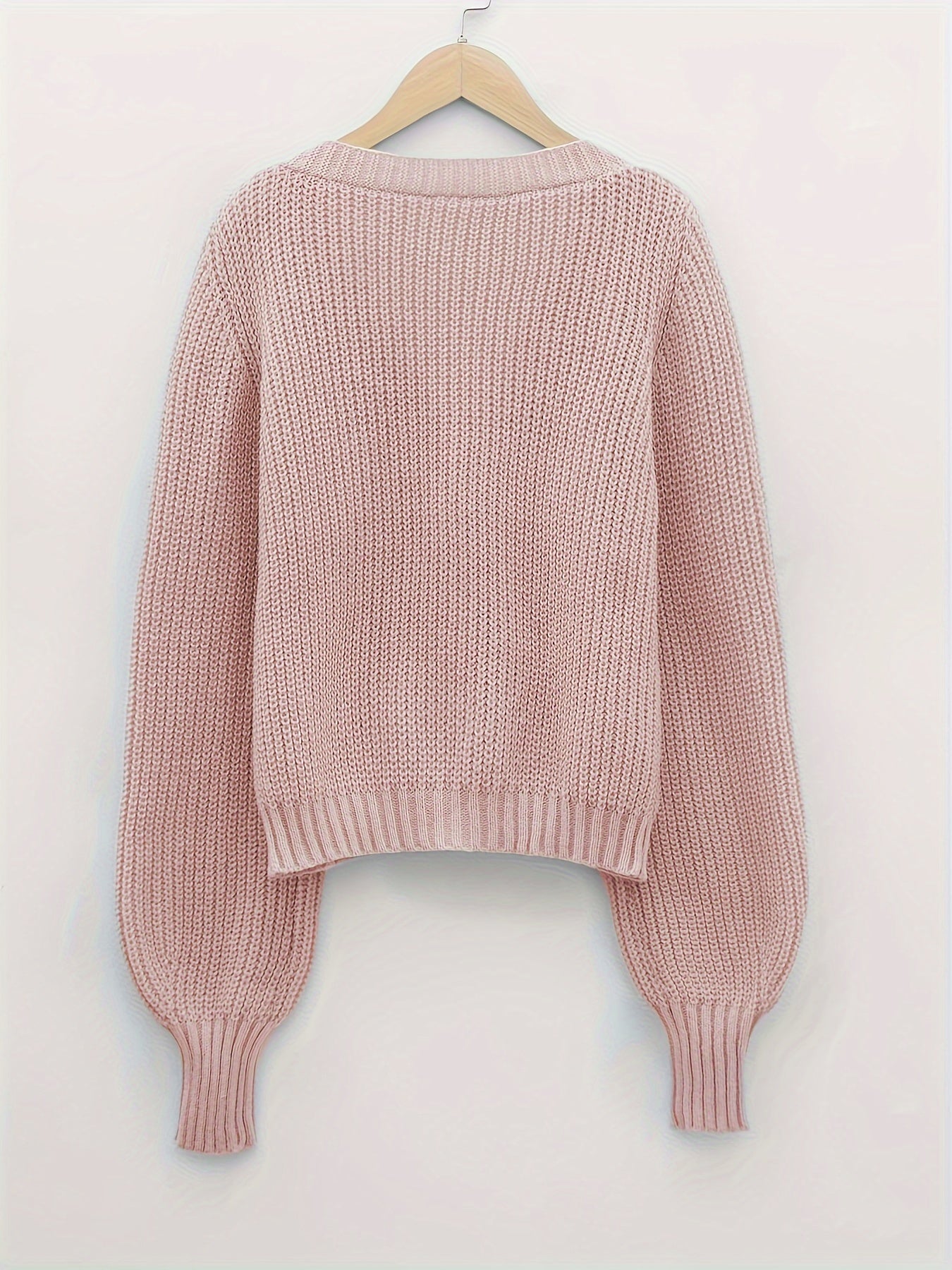 Beautifully Crafted Cardigan in a Classic Style