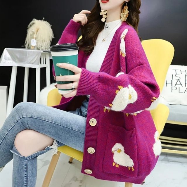 Classic Vintage Cardigan with a Flattering Fit