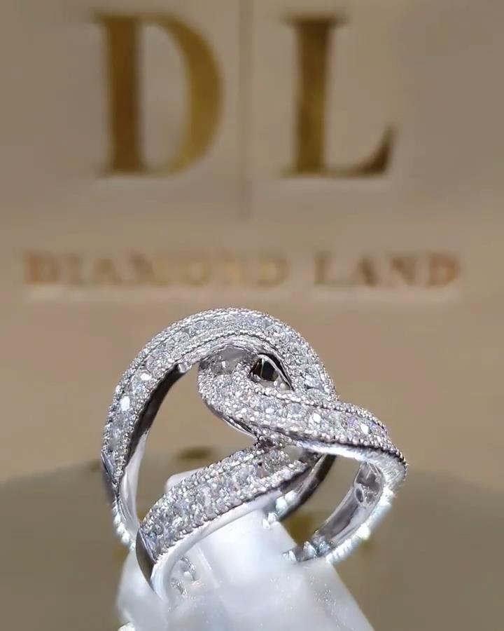 Elegantti Sormus jokaiseen tilaisuuteen