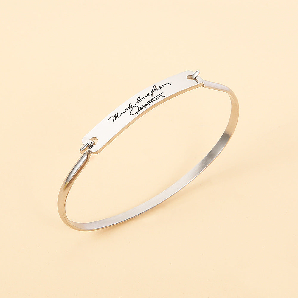 Upea Rannekoru päivittäiseen käyttöön