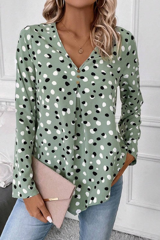Polished Blouse with an Effortless Classic Look