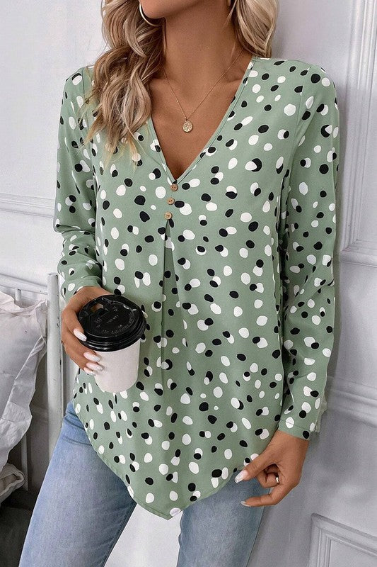 Polished Blouse with an Effortless Classic Look