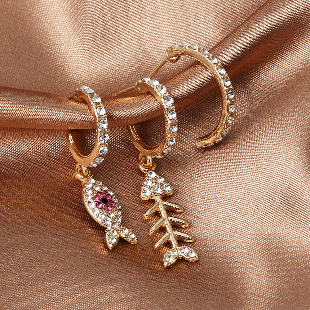 Hurmaava Korusetti jokaiseen tilaisuuteen