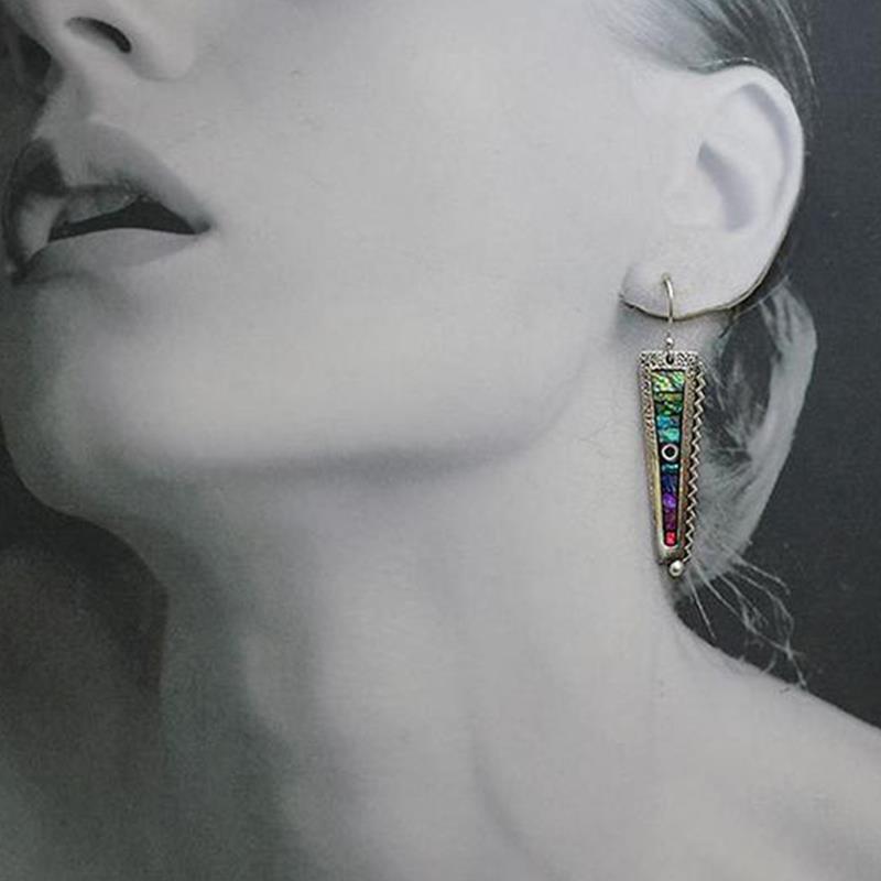 Hurmaava Hopea Korvarengas jokaiseen tilaisuuteen