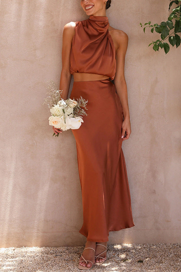 Gracefully Styled Garment for Any Occasion