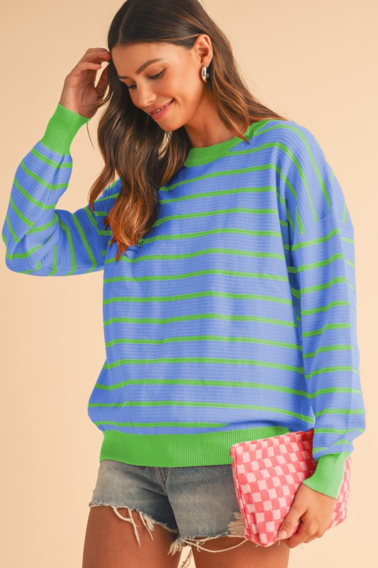 Effortlessly Elegant Sweater with a Timeless Design