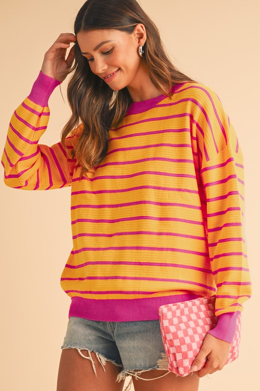 Effortlessly Elegant Sweater with a Timeless Design