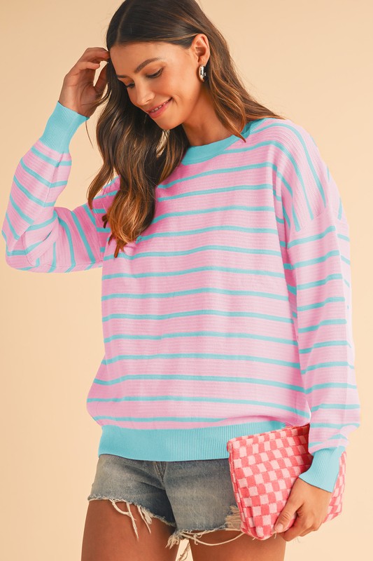 Effortlessly Elegant Sweater with a Timeless Design