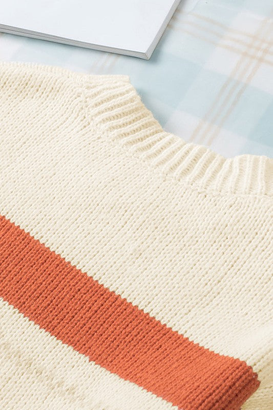 Well Tailored Sweater with a Graceful Silhouette
