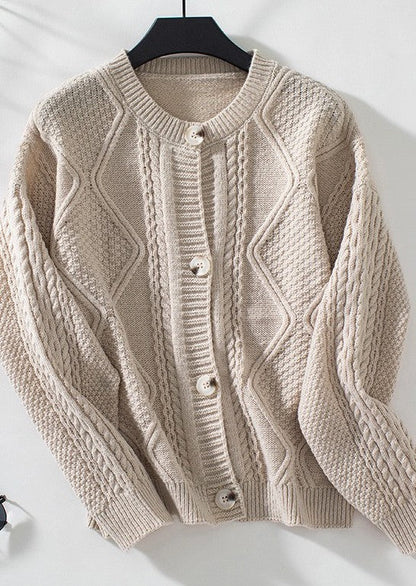 Classic Vintage Cardigan with a Flattering Fit