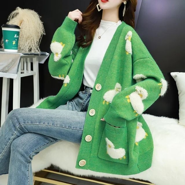 Classic Vintage Cardigan with a Flattering Fit