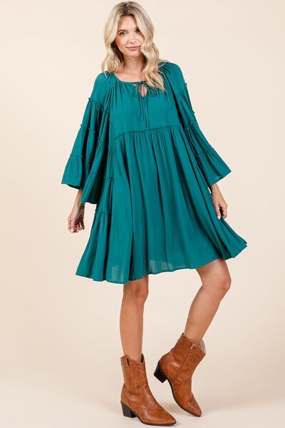 Effortlessly Elegant Dress with a Timeless Design