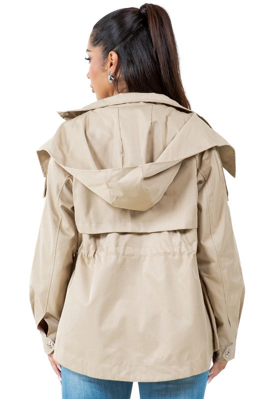 Elegantly Styled Coat for Everyday Wear