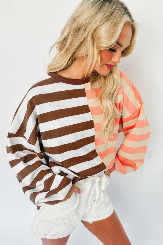Classic Vintage Pullover with a Flattering Fit