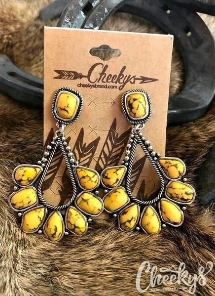 Elegantti Korvarengas jokaiseen tilaisuuteen