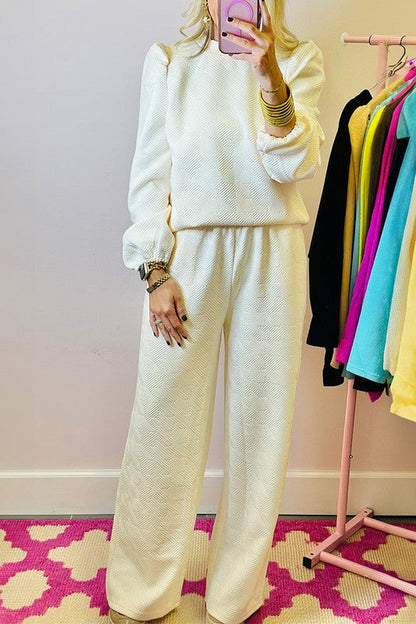 Beautifully Finished Pants in a Timeless Design