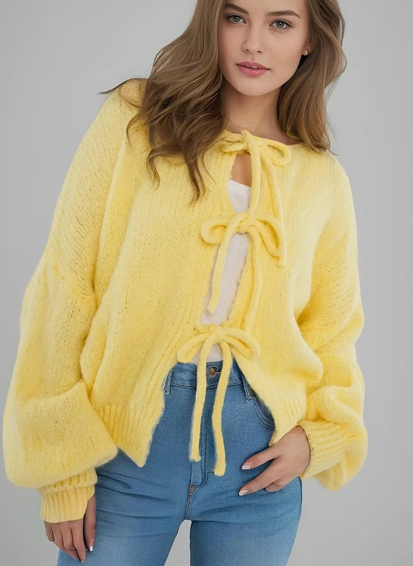 Well Tailored Cardigan with a Graceful Silhouette