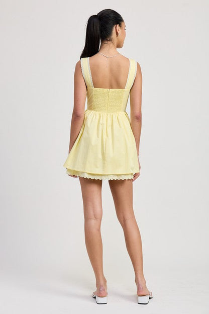 Polished Dress with an Effortless Classic Look