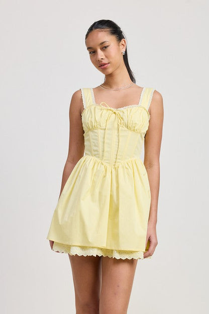 Polished Dress with an Effortless Classic Look