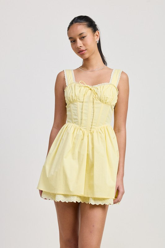 Polished Dress with an Effortless Classic Look