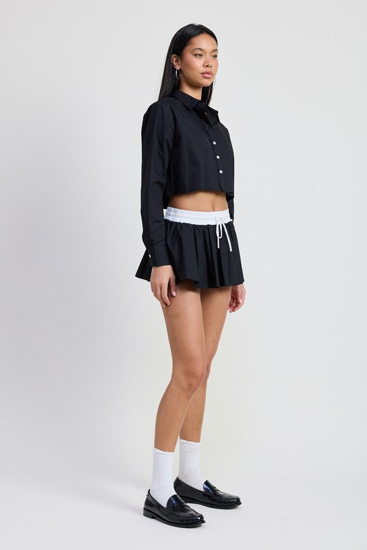 Effortlessly Elegant Garment with a Timeless Design