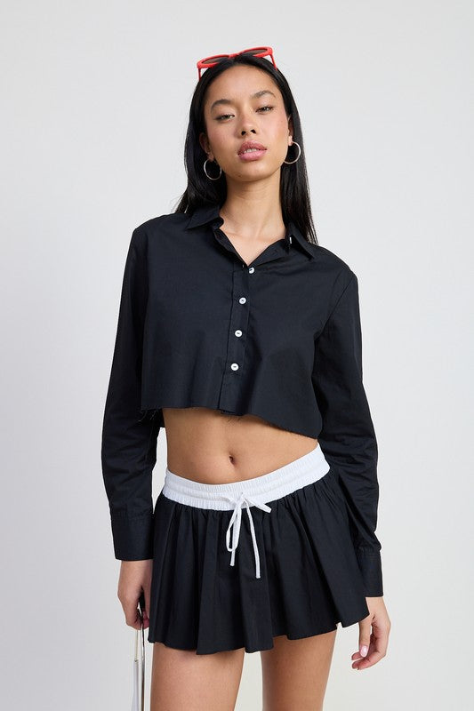 Effortlessly Elegant Garment with a Timeless Design