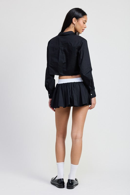 Effortlessly Elegant Garment with a Timeless Design