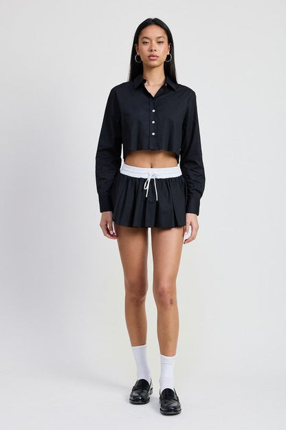 Effortlessly Elegant Garment with a Timeless Design