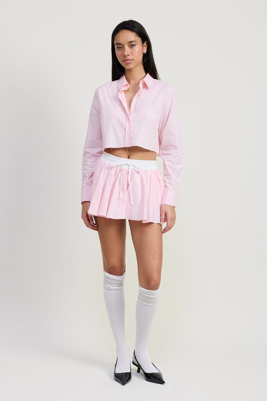 Effortlessly Elegant Garment with a Timeless Design