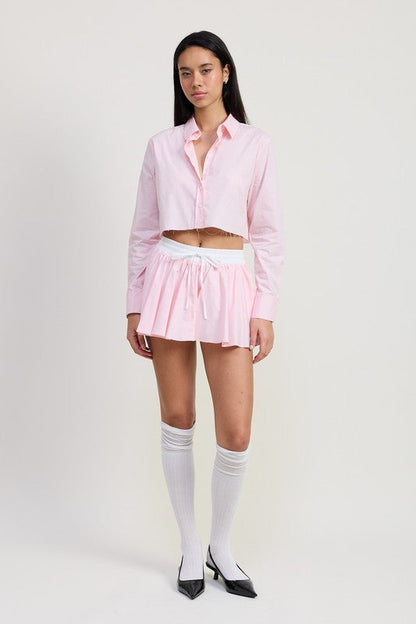 Effortlessly Elegant Garment with a Timeless Design