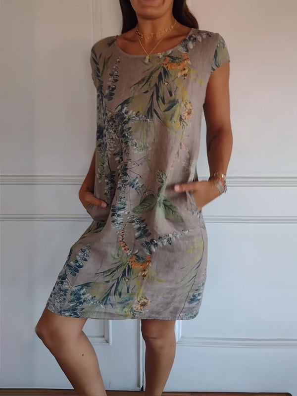 Sophisticated Dress with a Clean Classic Look