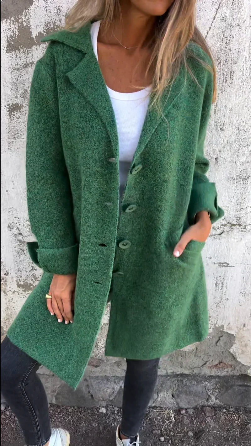 Classic Vintage Coat with a Flattering Fit