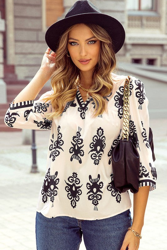 Elegantly Styled Blouse for Everyday Wear