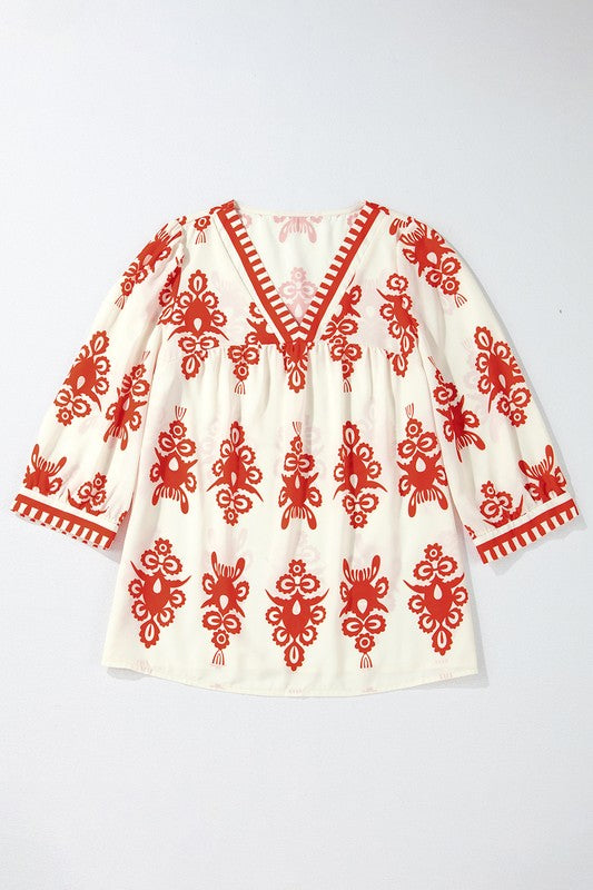 Elegantly Styled Blouse for Everyday Wear