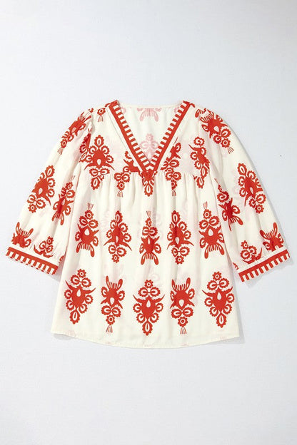Elegantly Styled Blouse for Everyday Wear