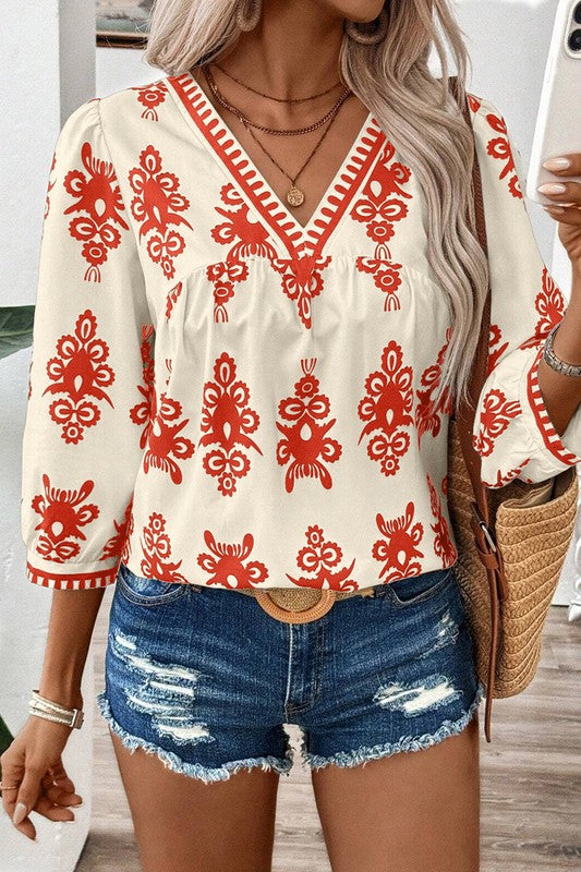 Elegantly Styled Blouse for Everyday Wear