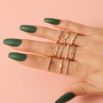 Klassinen Kulta Sormus ajattomalla viehätyksellä