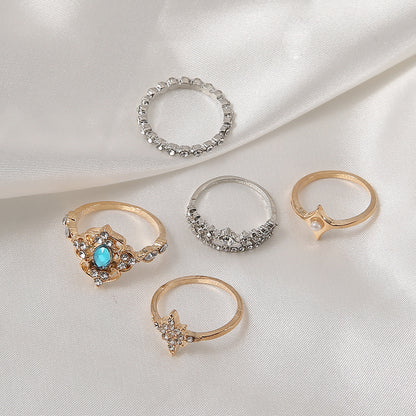 Hurmaava Korusetti jokaiseen tilaisuuteen