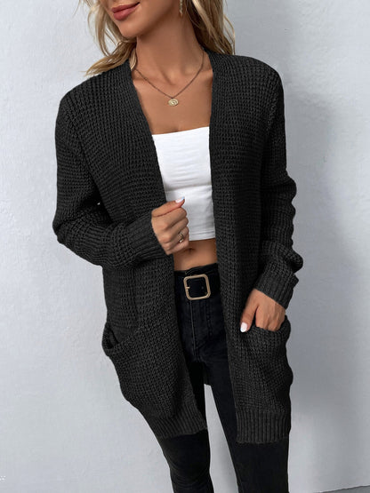 Well Tailored Cardigan with a Graceful Silhouette
