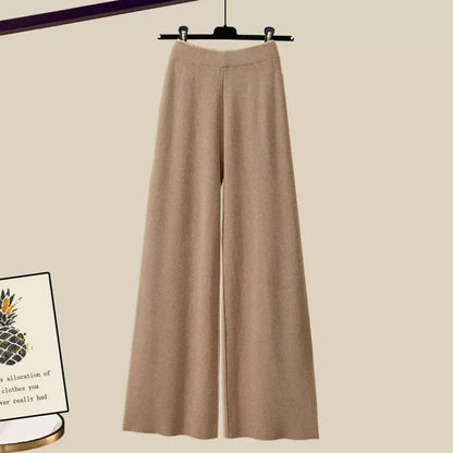 Effortlessly Elegant Garment with a Timeless Design