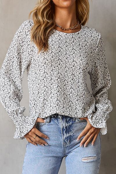 Gracefully Styled Blouse for Any Occasion