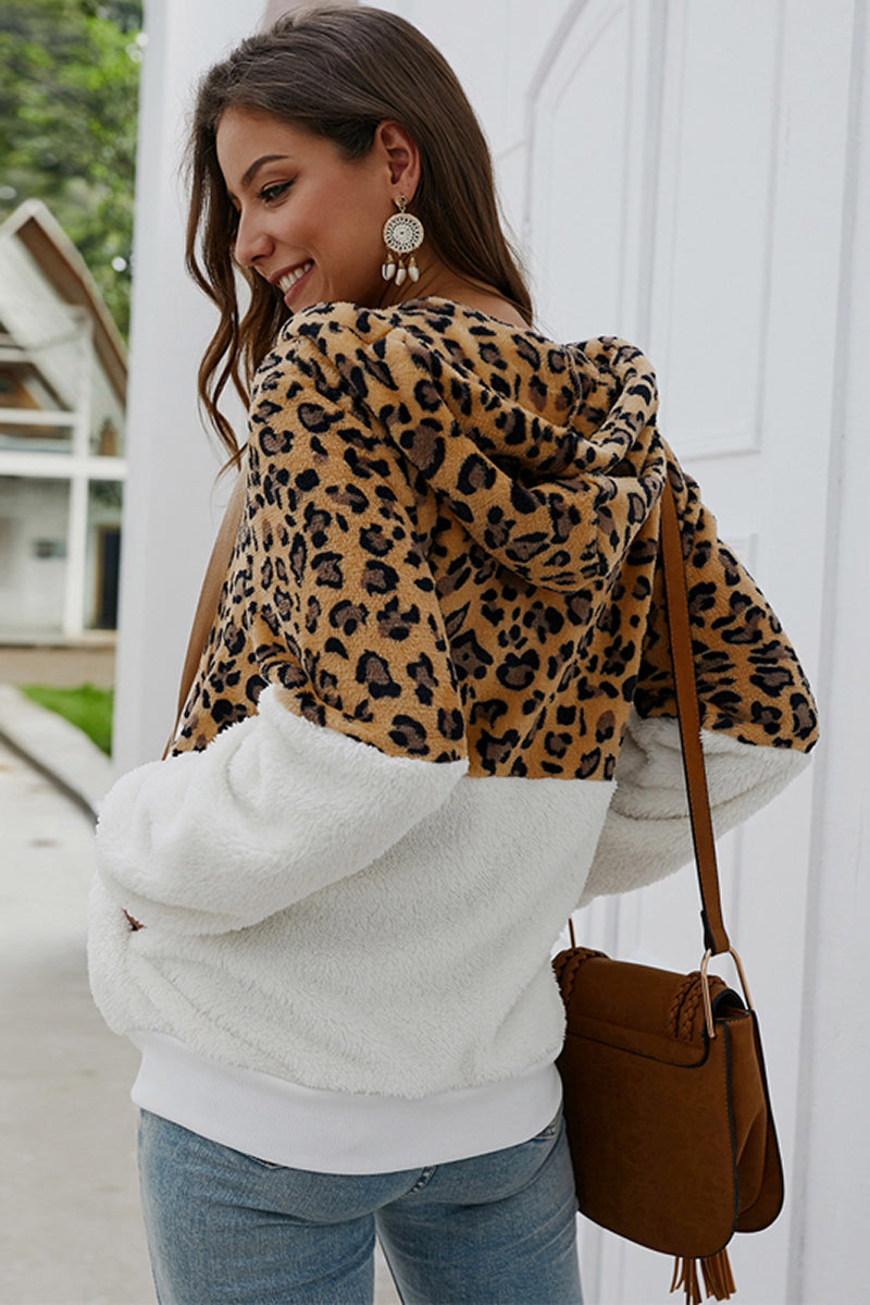 Classic Vintage Shirt with a Flattering Fit