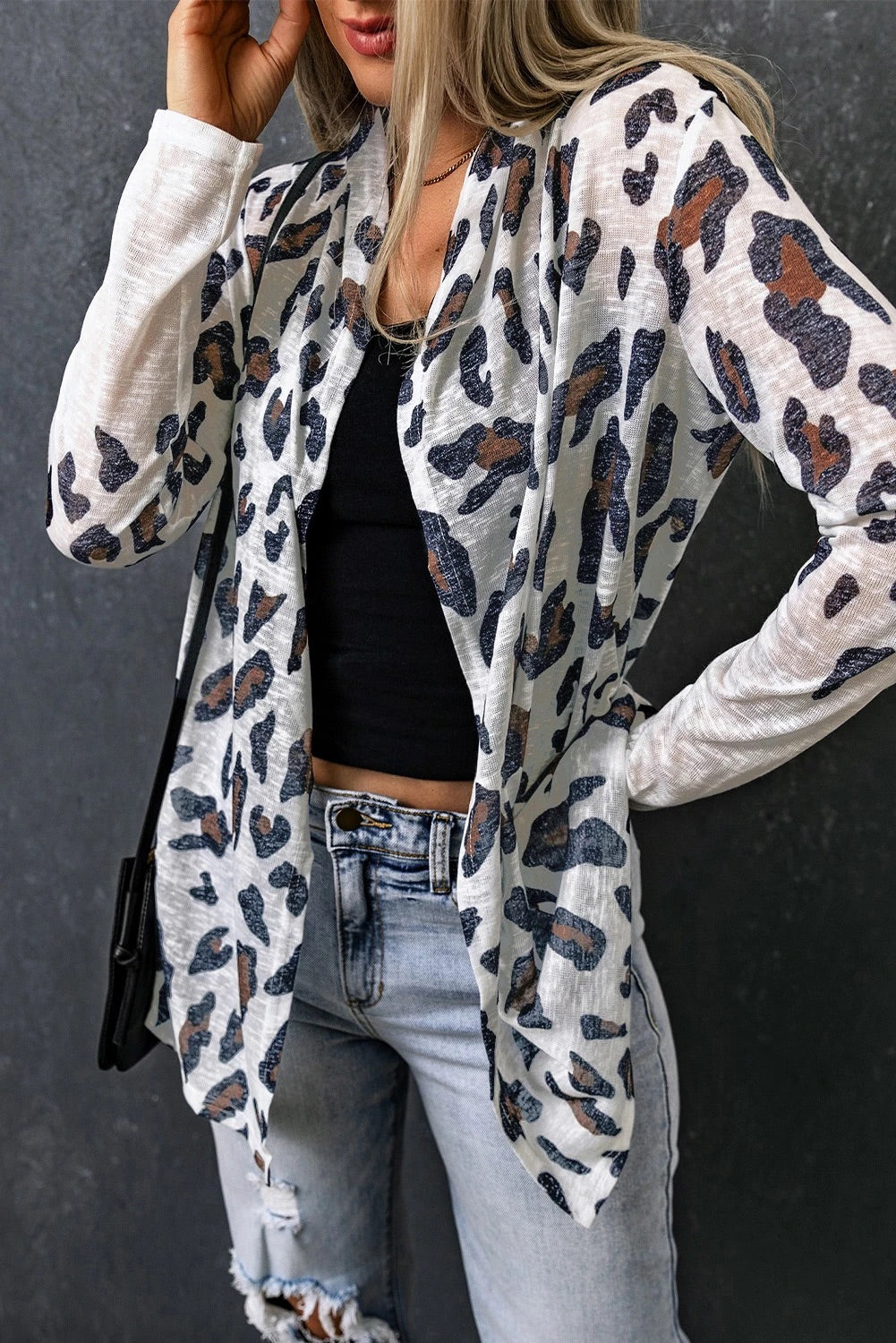 Beautifully Finished Cardigan in a Timeless Design