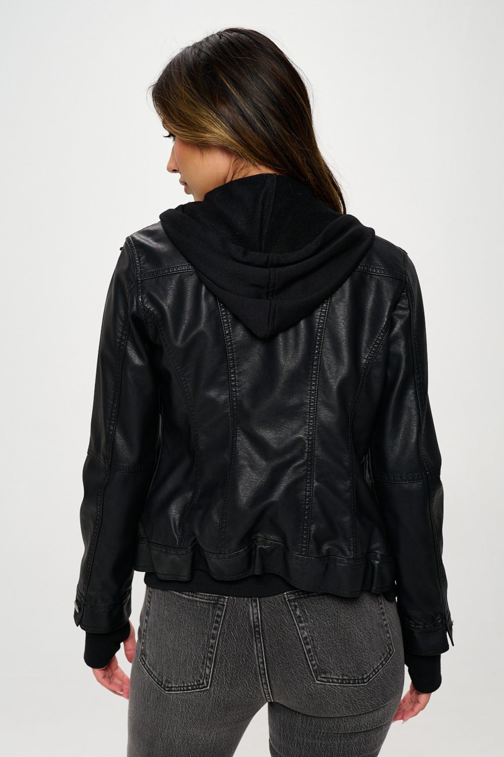 Elegantly Styled Jacket for Everyday Wear
